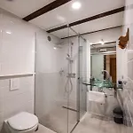 4 Tete Vrhpolje