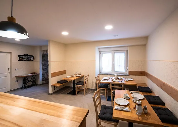 Bed & Breakfast 4 Tete 3*